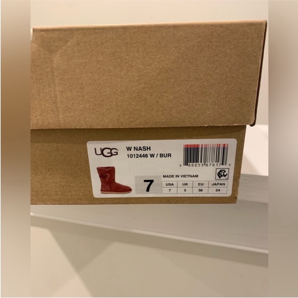 Ugg Nash Boot - image 8
